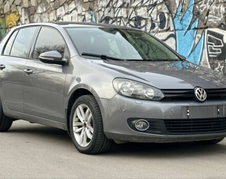 Серый Фольксваген Гольф, объемом двигателя 1.6 л и пробегом 212 тыс. км за 8199 $, фото 1 на Automoto.ua