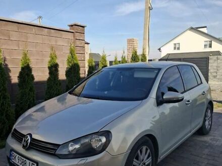 Серый Фольксваген Гольф, объемом двигателя 1.6 л и пробегом 210 тыс. км за 6900 $, фото 1 на Automoto.ua