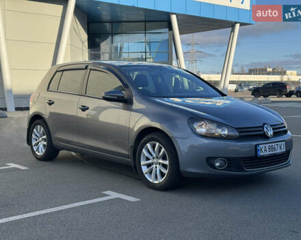 Серый Фольксваген Гольф, объемом двигателя 2 л и пробегом 172 тыс. км за 8990 $, фото 1 на Automoto.ua