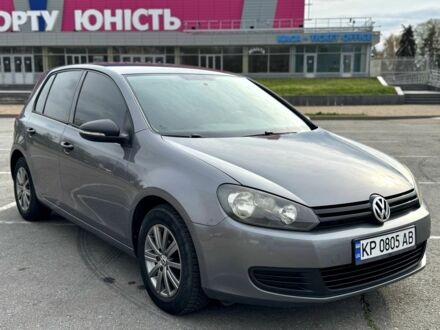 Серый Фольксваген Гольф, объемом двигателя 1.6 л и пробегом 366 тыс. км за 9300 $, фото 1 на Automoto.ua