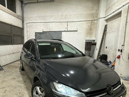 Серый Фольксваген Гольф, объемом двигателя 1.6 л и пробегом 210 тыс. км за 11500 $, фото 1 на Automoto.ua