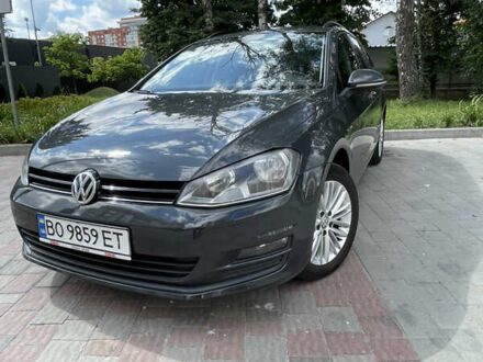 Фольксваген Гольф 2014 в Тернополе на Automoto.ua Серый Фольксваген Гольф, объемом двигателя 1.6 л и пробегом 270 тыс. км за 10300 $, фото 1 на Automoto.ua