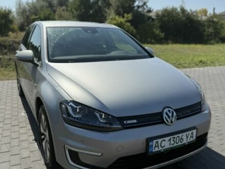 Серый Фольксваген Гольф, объемом двигателя 0 л и пробегом 91 тыс. км за 9900 $, фото 1 на Automoto.ua