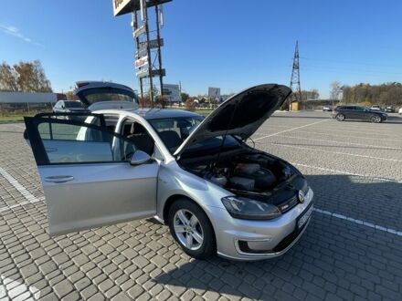 Серый Фольксваген Гольф, объемом двигателя 0 л и пробегом 137 тыс. км за 8999 $, фото 1 на Automoto.ua