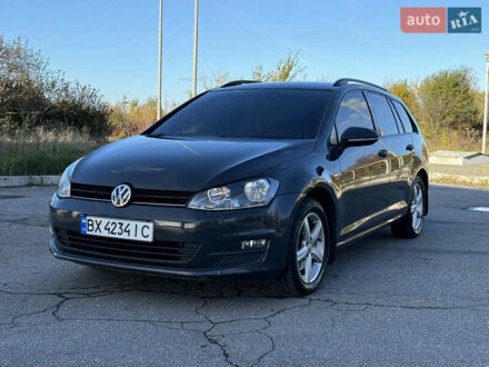 Фольксваген Гольф 2015 в Хмельницком на Automoto.ua Серый Фольксваген Гольф, объемом двигателя 1.6 л и пробегом 295 тыс. км за 9100 $, фото 1 на Automoto.ua