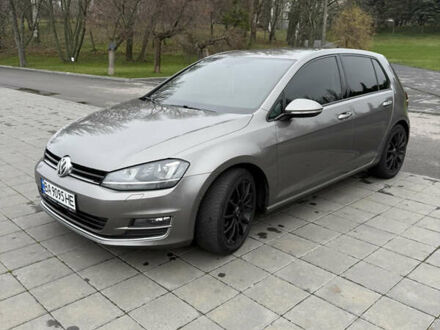 Серый Фольксваген Гольф, объемом двигателя 1.6 л и пробегом 147 тыс. км за 12000 $, фото 1 на Automoto.ua