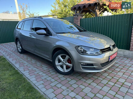 Фольксваген Гольф 2015 в Червонограде на Automoto.ua Серый Фольксваген Гольф, объемом двигателя 1.6 л и пробегом 223 тыс. км за 12157 $, фото 1 на Automoto.ua