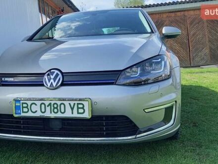 Фольксваген Гольф 2016 в Новояворовск на Automoto.ua Серый Фольксваген Гольф, объемом двигателя 0 л и пробегом 106 тыс. км за 10500 $, фото 1 на Automoto.ua