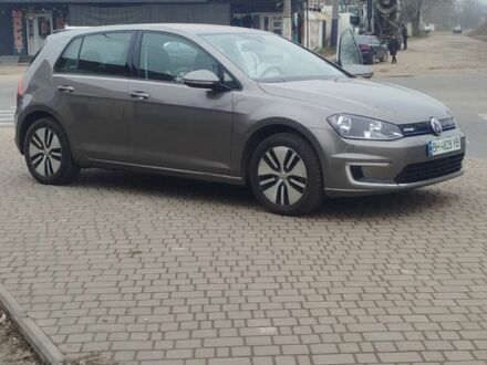 Серый Фольксваген Гольф, объемом двигателя 0 л и пробегом 104 тыс. км за 9300 $, фото 1 на Automoto.ua