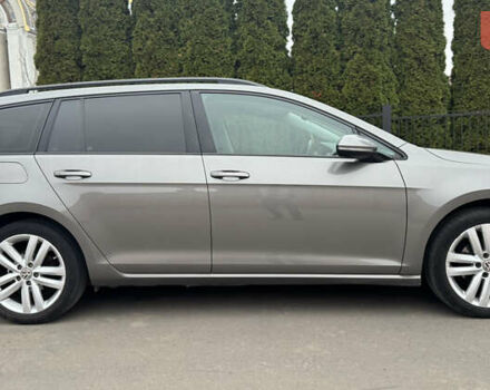 Серый Фольксваген Гольф, объемом двигателя 1.6 л и пробегом 247 тыс. км за 10800 $, фото 1 на Automoto.ua