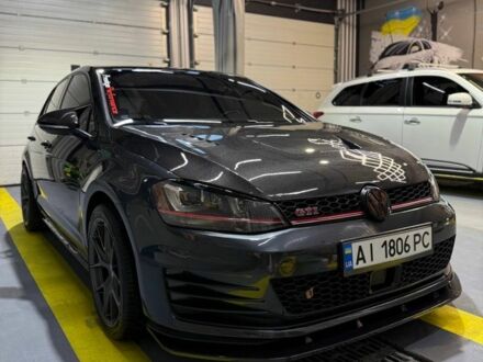 Сірий Фольксваген Гольф, об'ємом двигуна 2 л та пробігом 200 тис. км за 25000 $, фото 1 на Automoto.ua