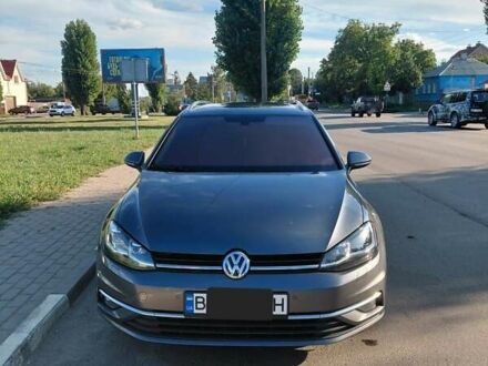 Фольксваген Гольф 2017 в Сумах на Automoto.ua Серый Фольксваген Гольф, объемом двигателя 1.97 л и пробегом 236 тыс. км за 16000 $, фото 1 на Automoto.ua