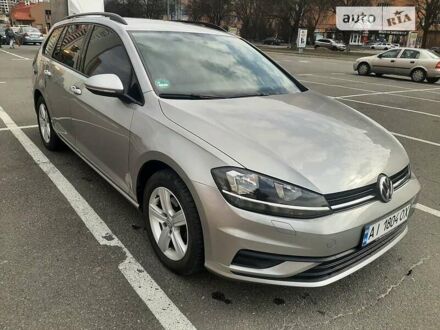 Фольксваген Гольф 2017 у Броварах на Automoto.ua Сірий Фольксваген Гольф, об'ємом двигуна 1.6 л та пробігом 197 тис. км за 13499 $, фото 1 на Automoto.ua
