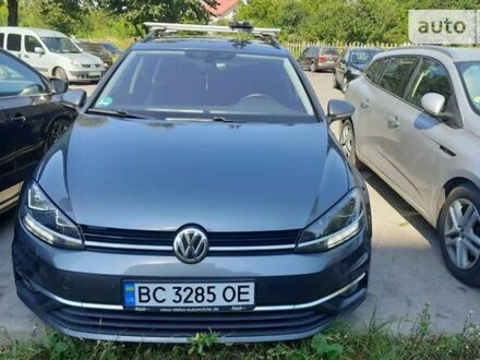 Фольксваген Гольф 2017 в Львове на Automoto.ua Серый Фольксваген Гольф, объемом двигателя 1.6 л и пробегом 244 тыс. км за 13700 $, фото 1 на Automoto.ua