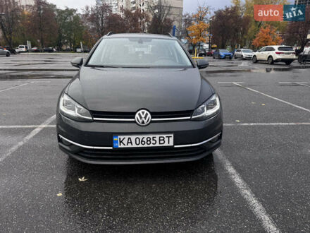 Фольксваген Гольф 2017 в Броварах на Automoto.ua Серый Фольксваген Гольф, объемом двигателя 1.97 л и пробегом 267 тыс. км за 14000 $, фото 1 на Automoto.ua