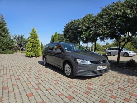 Серый Фольксваген Гольф, объемом двигателя 1.6 л и пробегом 239 тыс. км за 11900 $, фото 1 на Automoto.ua