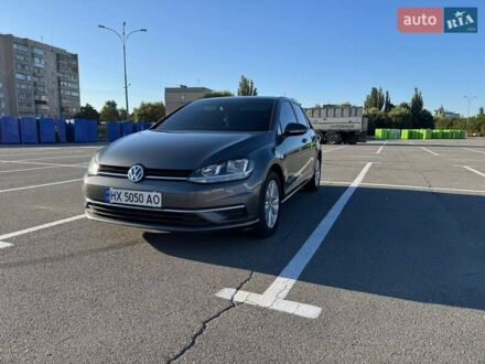 Фольксваген Гольф 2017 в Каменце-Подольском на Automoto.ua Серый Фольксваген Гольф, объемом двигателя 1.6 л и пробегом 201 тыс. км за 15300 $, фото 1 на Automoto.ua
