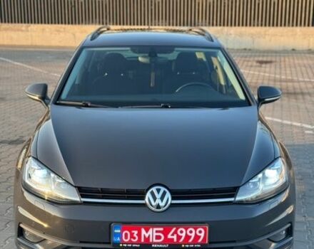 Серый Фольксваген Гольф, объемом двигателя 1.6 л и пробегом 247 тыс. км за 12600 $, фото 1 на Automoto.ua