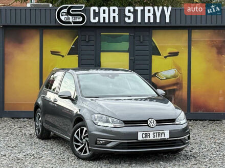 Серый Фольксваген Гольф, объемом двигателя 1.6 л и пробегом 234 тыс. км за 15300 $, фото 1 на Automoto.ua
