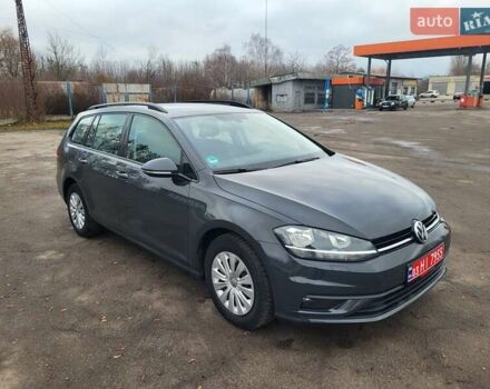 Серый Фольксваген Гольф, объемом двигателя 1.6 л и пробегом 291 тыс. км за 10900 $, фото 1 на Automoto.ua
