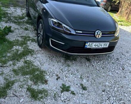 Серый Фольксваген Гольф, объемом двигателя 0 л и пробегом 92 тыс. км за 6000 $, фото 1 на Automoto.ua