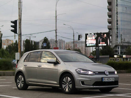 Фольксваген Гольф 2018 в Киеве на Automoto.ua Серый Фольксваген Гольф, объемом двигателя 0 л и пробегом 59 тыс. км за 13500 $, фото 1 на Automoto.ua