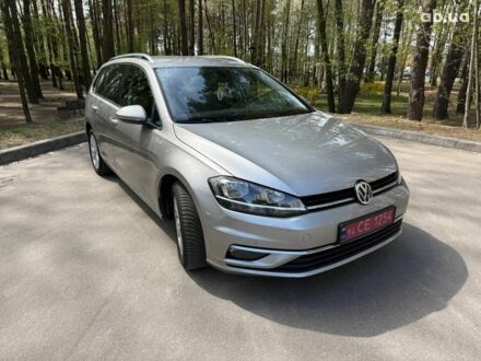 Фольксваген Гольф 2019 в Киеве на Automoto.ua Серый Фольксваген Гольф, объемом двигателя 1.6 л и пробегом 205 тыс. км за 14300 $, фото 1 на Automoto.ua