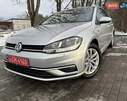 Серый Фольксваген Гольф, объемом двигателя 2 л и пробегом 207 тыс. км за 14500 $, фото 1 на Automoto.ua