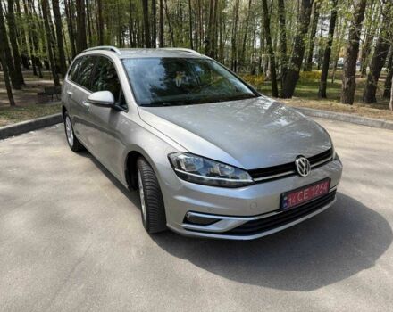 Серый Фольксваген Гольф, объемом двигателя 1.6 л и пробегом 210 тыс. км за 14000 $, фото 1 на Automoto.ua