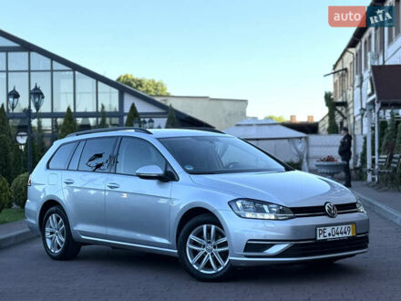 Фольксваген Гольф 2020 в Стрые на Automoto.ua Серый Фольксваген Гольф, объемом двигателя 2 л и пробегом 249 тыс. км за 15200 $, фото 1 на Automoto.ua