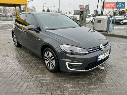 Серый Фольксваген Гольф, объемом двигателя 0 л и пробегом 100 тыс. км за 14500 $, фото 1 на Automoto.ua