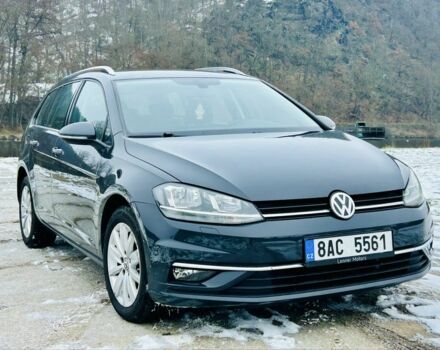 Серый Фольксваген Гольф, объемом двигателя 2 л и пробегом 216 тыс. км за 18999 $, фото 1 на Automoto.ua