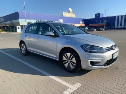 Фольксваген Гольф 2020 у Сумах на Automoto.ua Сірий Фольксваген Гольф, об'ємом двигуна 0 л та пробігом 8 тис. км за 22900 $, фото 1 на Automoto.ua