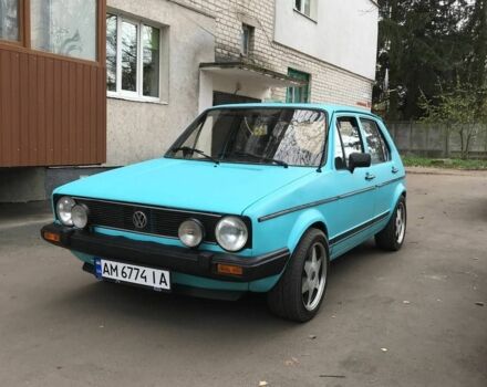 Синий Фольксваген Гольф, объемом двигателя 1.3 л и пробегом 232 тыс. км за 2500 $, фото 4 на Automoto.ua