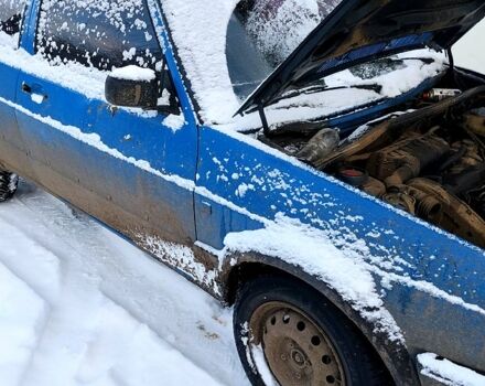 Синій Фольксваген Гольф, об'ємом двигуна 1.6 л та пробігом 0 тис. км за 650 $, фото 7 на Automoto.ua