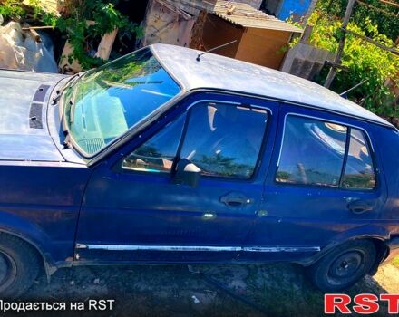 Синий Фольксваген Гольф, объемом двигателя 1.6 л и пробегом 340 тыс. км за 1200 $, фото 7 на Automoto.ua