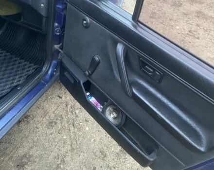 Синий Фольксваген Гольф, объемом двигателя 1.6 л и пробегом 286 тыс. км за 1500 $, фото 8 на Automoto.ua