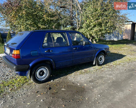 Синий Фольксваген Гольф, объемом двигателя 1.27 л и пробегом 300 тыс. км за 1550 $, фото 4 на Automoto.ua