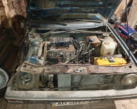 Синий Фольксваген Гольф, объемом двигателя 1.6 л и пробегом 1000 тыс. км за 500 $, фото 3 на Automoto.ua