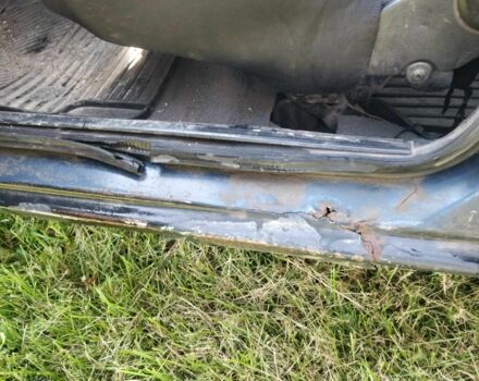 Синій Фольксваген Гольф, об'ємом двигуна 1.3 л та пробігом 400 тис. км за 650 $, фото 5 на Automoto.ua