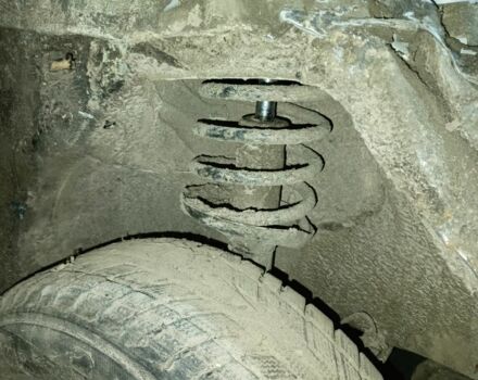 Синий Фольксваген Гольф, объемом двигателя 1.6 л и пробегом 1000 тыс. км за 500 $, фото 2 на Automoto.ua