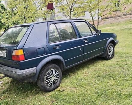 Синій Фольксваген Гольф, об'ємом двигуна 1.6 л та пробігом 300 тис. км за 450 $, фото 2 на Automoto.ua