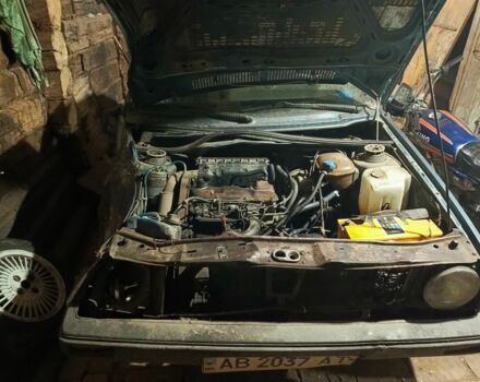 Синий Фольксваген Гольф, объемом двигателя 1.6 л и пробегом 1000 тыс. км за 500 $, фото 5 на Automoto.ua