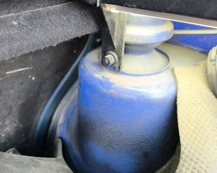 Синій Фольксваген Гольф, об'ємом двигуна 1.3 л та пробігом 714 тис. км за 1500 $, фото 12 на Automoto.ua