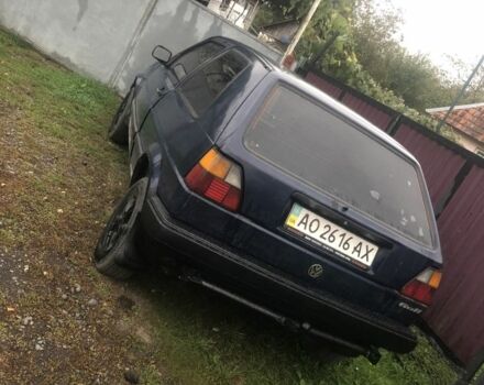 Синий Фольксваген Гольф, объемом двигателя 1.3 л и пробегом 200 тыс. км за 800 $, фото 1 на Automoto.ua