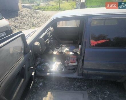 Синій Фольксваген Гольф, об'ємом двигуна 1.3 л та пробігом 300 тис. км за 397 $, фото 5 на Automoto.ua