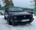 Синий Фольксваген Гольф, объемом двигателя 1.3 л и пробегом 500 тыс. км за 1100 $, фото 1 на Automoto.ua