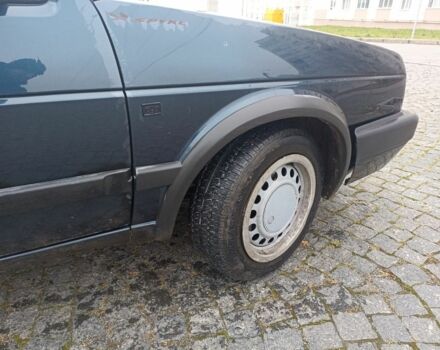 Синий Фольксваген Гольф, объемом двигателя 1.6 л и пробегом 270 тыс. км за 1200 $, фото 6 на Automoto.ua