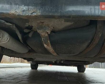 Синий Фольксваген Гольф, объемом двигателя 1.6 л и пробегом 401 тыс. км за 1650 $, фото 3 на Automoto.ua