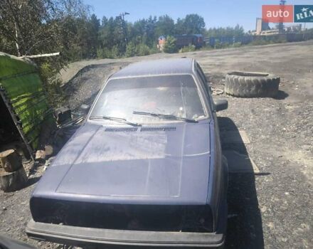 Синій Фольксваген Гольф, об'ємом двигуна 1.3 л та пробігом 300 тис. км за 397 $, фото 1 на Automoto.ua